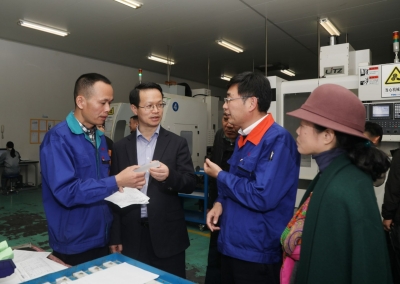 2018年11月28日，浙江省總工會(huì)副主席徐前一行天通考察構(gòu)建勞動(dòng)關(guān)系和諧企業(yè)復(fù)評(píng)工作